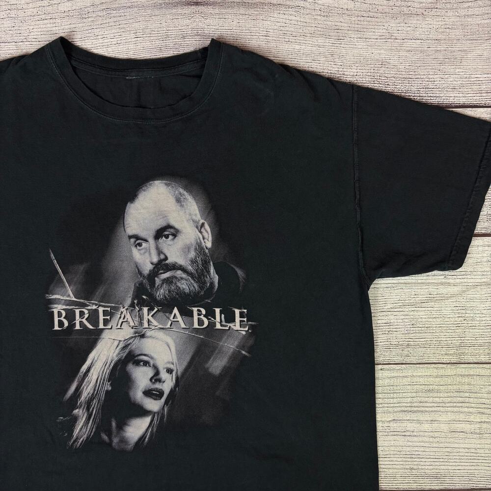 Tom Segura & Christina Pazsitzky "Breakable" Movie Parody T-shirt